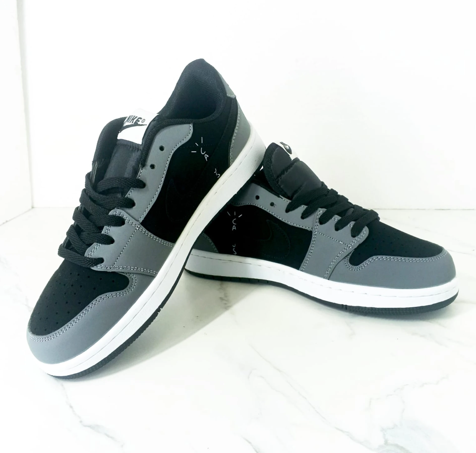 Nike Travis Scott x Air Jordan 1 Low Black Grey