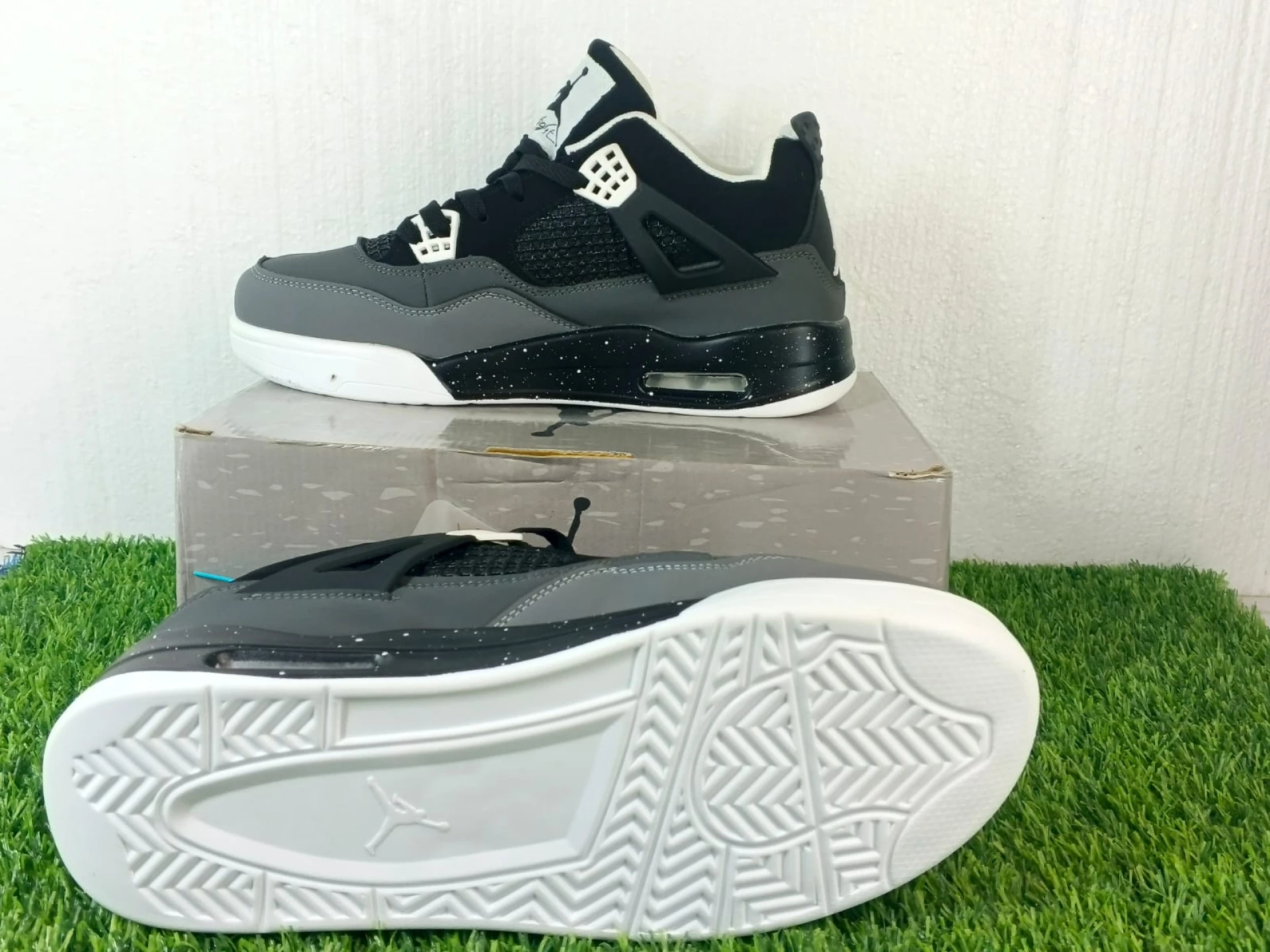Air Jordan 4 Retro 'Fear'